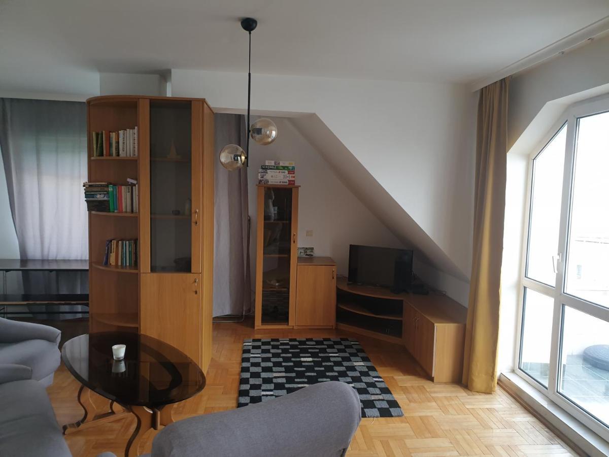 Fit Apartment Бургас Экстерьер фото